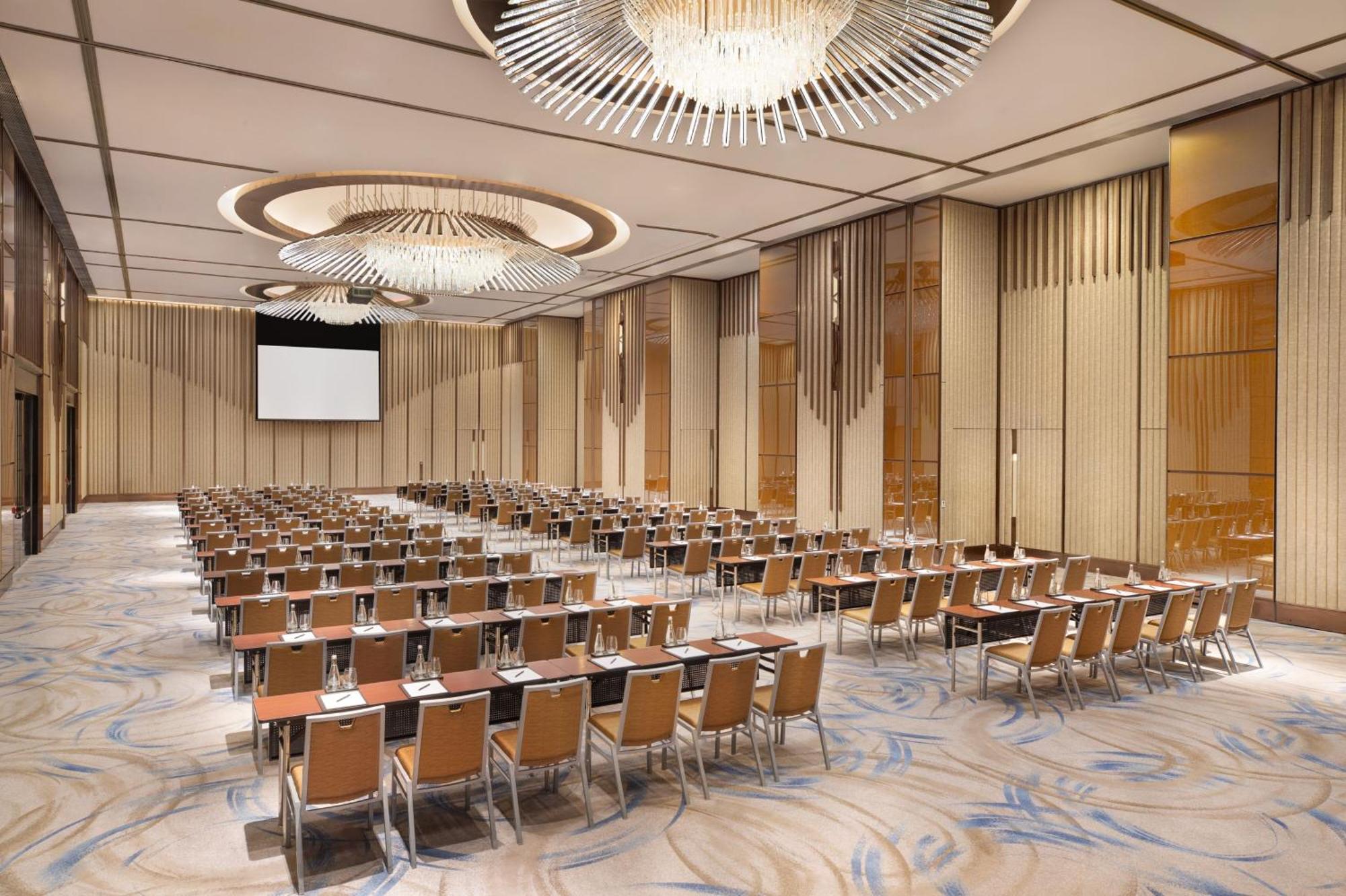 Courtyard By Marriott Hong Kong Sha Tin Hotel Exterior photo