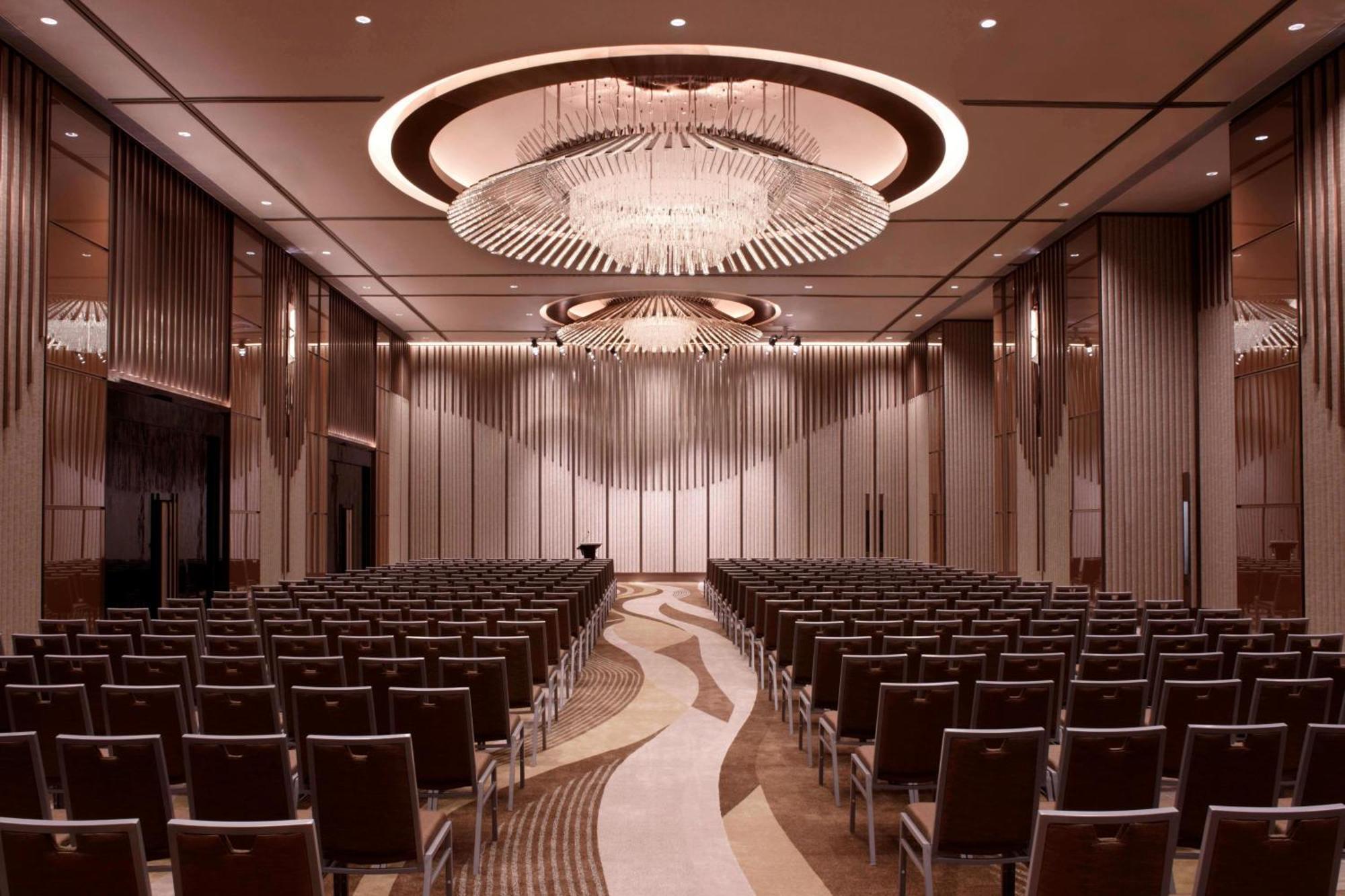 Courtyard By Marriott Hong Kong Sha Tin Hotel Exterior photo